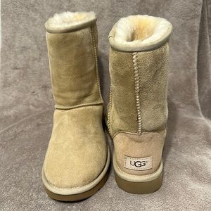 Classic UGG Short II Boots